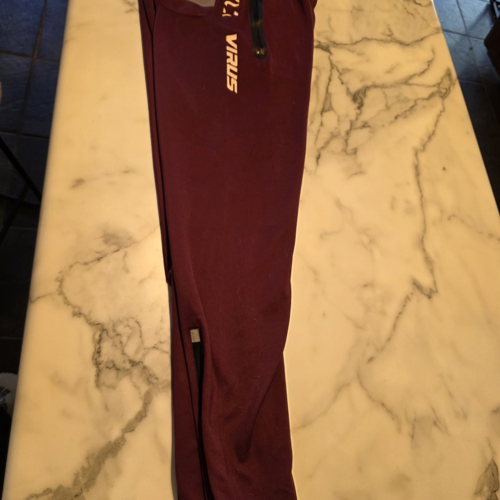 Virus Men's Maroon joggers